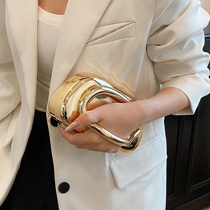 Gold Closure Box Clutch Bag wo - Women Bags 2026 Trends recension och pris